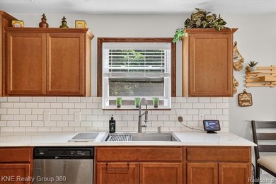 Welcome to 7067 Glenmeadow Court, where modern comfort, generous - photo 22
