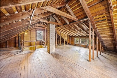 WELCOME to 24 Martinot Ave, where CLASSIC CHARM & CHARACTER meet - photo 32