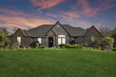 Lake Home For Sale in Fort Worth, Texas