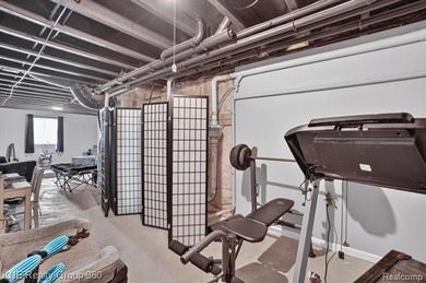 Welcome to 7067 Glenmeadow Court, where modern comfort, generous - photo 42