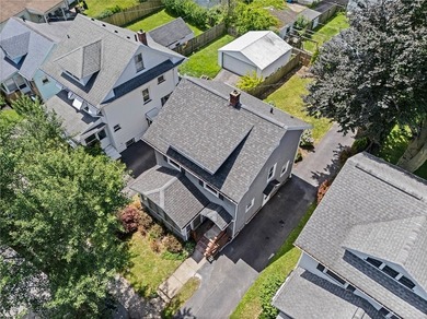 WELCOME to 24 Martinot Ave, where CLASSIC CHARM & CHARACTER meet - photo 44
