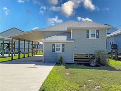 Welcome to your dream retreat in Rockport, Texas! This charming - photo 2