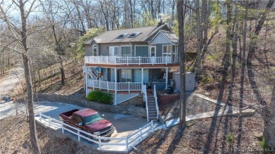 Lake of the Ozarks Home For Sale in Camdenton Missouri