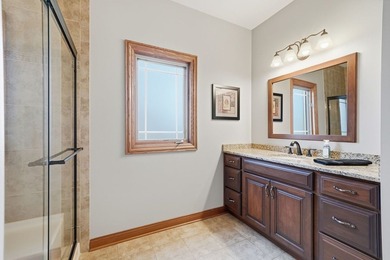 Welcome to your half-acre Sunset Lakes oasis! This custom-built - photo 17