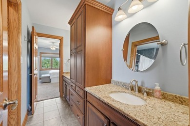Welcome to your half-acre Sunset Lakes oasis! This custom-built - photo 31