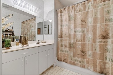 Beautifully maintained 2BR/2BA villa in the desirable Crystal - photo 32