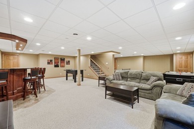 Welcome to your half-acre Sunset Lakes oasis! This custom-built - photo 35
