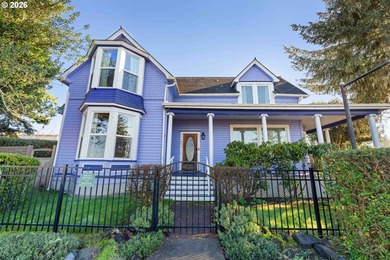 NEW PRICE, MOTIVATED SELLER!! Beautifully updated Victorian home - photo 2