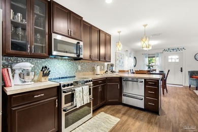 Offered FULLY Furnished ! Whether you're seeking a turnkey - photo 14