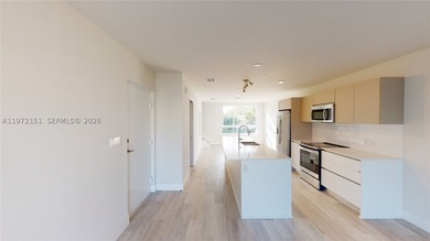 Contemporary 2-bedroom, 2.5-bathroom plus den unit designed for - photo 5