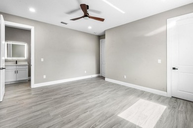 Exceptional new construction in Jupiter Farms with high-end - photo 20