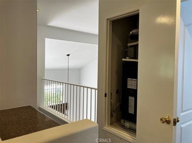 Location, location, location! This Palmilla townhome has it! - photo 26