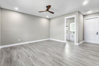Exceptional new construction in Jupiter Farms with high-end - photo 27
