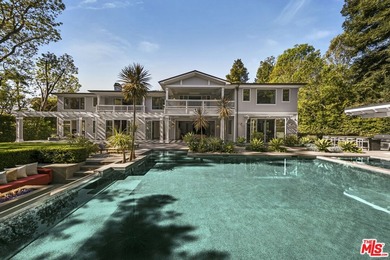 Located in Brentwood's prestigious Grove Estates, this nearly 14 - photo 32