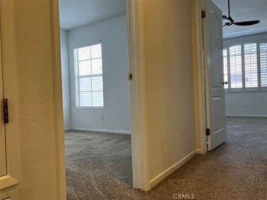 Location, location, location! This Palmilla townhome has it! - photo 37