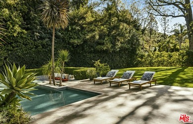 Located in Brentwood's prestigious Grove Estates, this nearly 14 - photo 38
