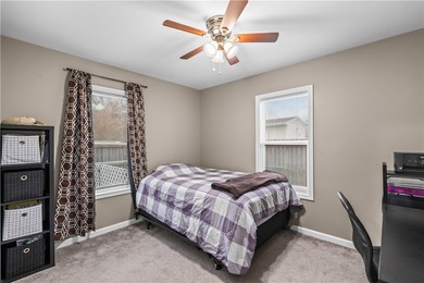 This beautiful 3 bedroom, 2 bath home with 1 car garage is ready - photo 7