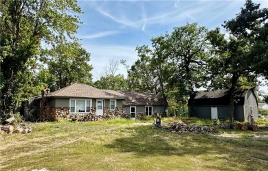 Truman Lake Home For Sale in Warsaw Missouri