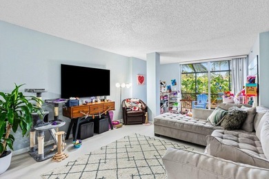 Updated first floor unit with split bedrooms, luxury vinyl - photo 11