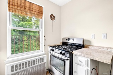 Here is your chance to own a well maintained 1 bedroom apartment - photo 15