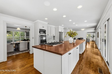 A Riverbend gem! This relaxed and inviting home sits on two lots - photo 17