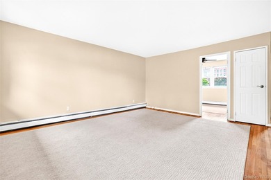 Here is your chance to own a well maintained 1 bedroom apartment - photo 19