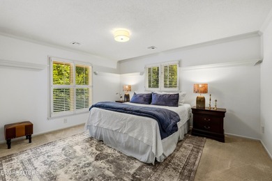 A Riverbend gem! This relaxed and inviting home sits on two lots - photo 31