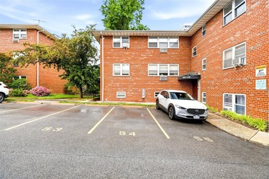 Here is your chance to own a well maintained 1 bedroom apartment - photo 31