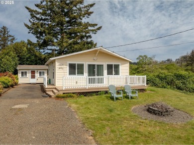 Lake Home For Sale in Neotsu, Oregon