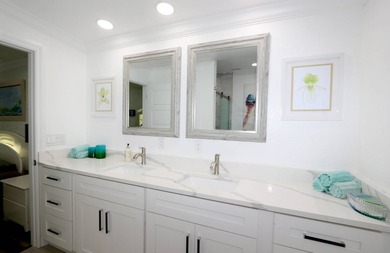 Stunning Key West-Inspired Gem in Sarasota's Premier 55+ Resort - photo 48