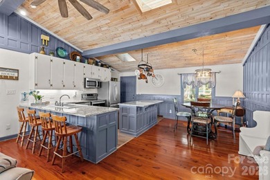Location truly says it all! This stunning 1,683 sq ft 3BR/2BA - photo 12