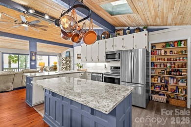 Location truly says it all! This stunning 1,683 sq ft 3BR/2BA - photo 16