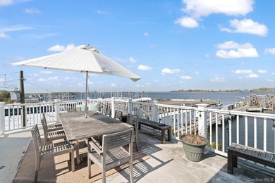 *Direct waterfront. Uncompromising luxury. A lifestyle that - photo 18