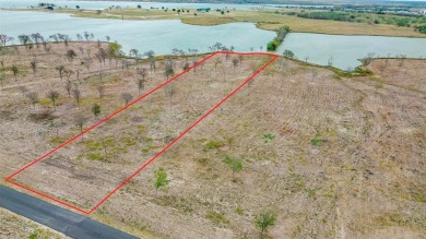 Lake Acreage For Sale in Corsicana, Texas