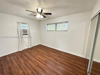 Location, location, location! Spectacular opportunity to own - photo 5