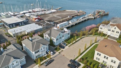 *Direct waterfront. Uncompromising luxury. A lifestyle that - photo 25