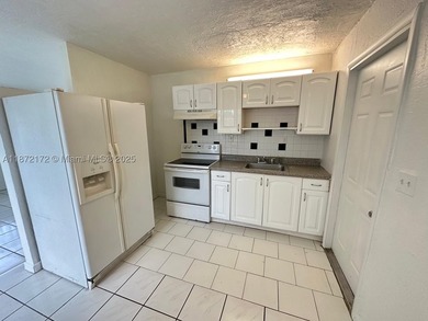 Location, location, location! Spectacular opportunity to own - photo 6
