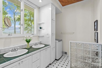 Location truly says it all! This stunning 1,683 sq ft 3BR/2BA - photo 27