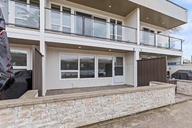 Lakeshore life meets incredible value in this turnkey townhome - photo 33