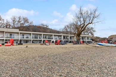 Lakeshore life meets incredible value in this turnkey townhome - photo 39
