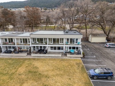 Lakeshore life meets incredible value in this turnkey townhome - photo 43