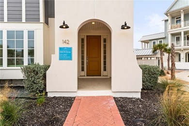 Welcome to 142 Sabal Lane in the highly sought-after Palmilla - photo 2