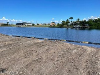 (private lake, pond, creek) Lot For Sale in Cape Coral Florida