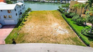 Waterfront lot in neighborhood of Sands Point on Tierra Verde!! - photo 13