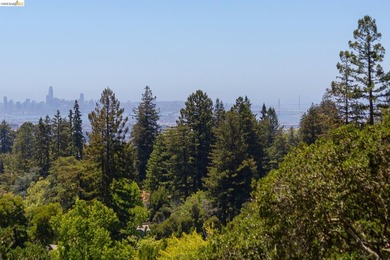 Set on a beautifully landscaped property in the heart of - photo 14