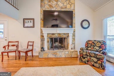 Turtle Cove Spacious 5BR Lake Home with Dock, Boat Ramp, flat lot - photo 14