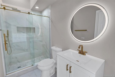 Welcome to This Stunning Colonial in Prime Freeport! Don't miss - photo 23