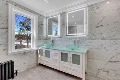 Welcome to This Stunning Colonial in Prime Freeport! Don't miss - photo 29