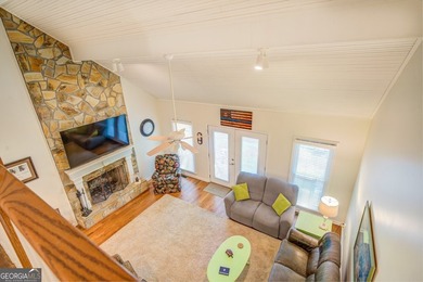Turtle Cove Spacious 5BR Lake Home with Dock, Boat Ramp, flat lot - photo 31
