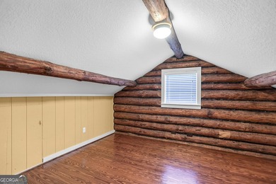 Looking for a place to roam and call home? This charming 3/3 - photo 33